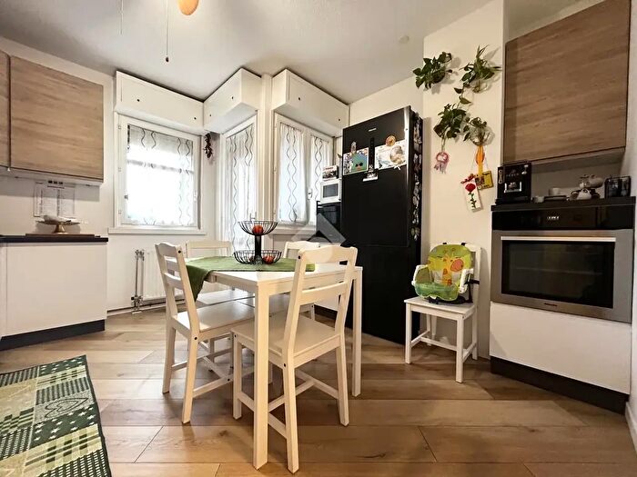 Case in Vendita e in Affitto - 2