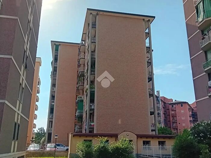 Appartamento trilocale in vendita in Via Privata Carlo Innocenzo Frugoni, Milano