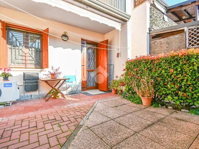 Appartamento bilocale in vendita in Via Austria, Poggio Renatico