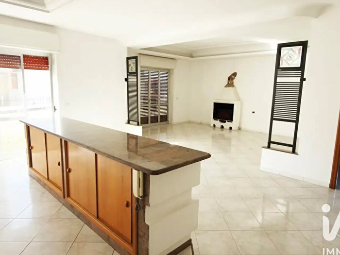 Appartamento quadrilocale in vendita in Via Napoli, Orta Di Atella