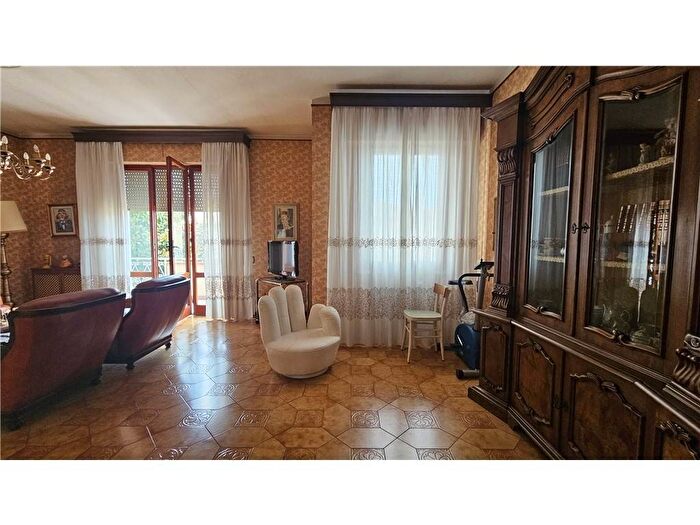 Casa con 5 locali in vendita in TURATI, Spicchiosovigliana, Vinci