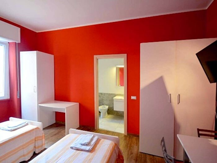 Appartamento in affitto in Via Bordighera, Famagosta, Milano