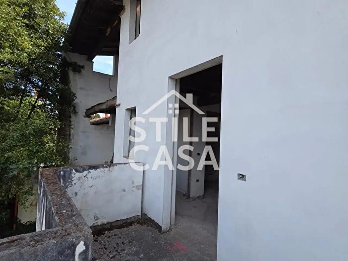 Casa con 5 locali in vendita in Vito, Lucca