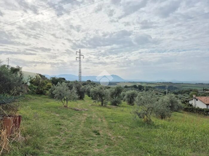 Casa monolocale in vendita in Via Santa Maria, Montopoli Di Sabina