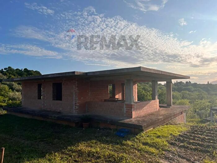 Casa bilocale in vendita in Via Reali Snc, Minturno