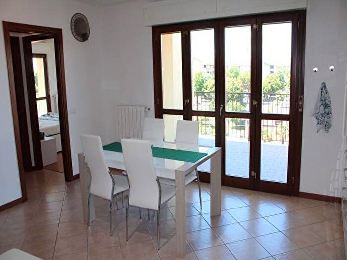 Appartamento trilocale in affitto in Via Aspromonte, Santa Margherita Aliprandi, Lissone