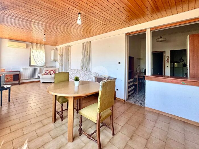 Appartamento con 5 locali in vendita in Via Orazio, San Benedetto Del Tronto