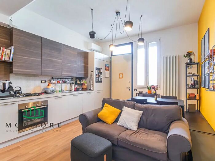 Appartamento bilocale in vendita in Via Panigale, Bologna