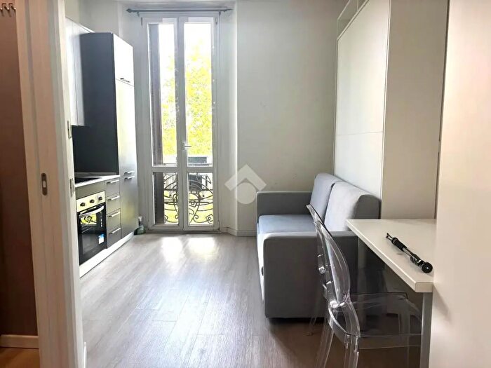 Appartamento monolocale in affitto in Viale Certosa, Milano