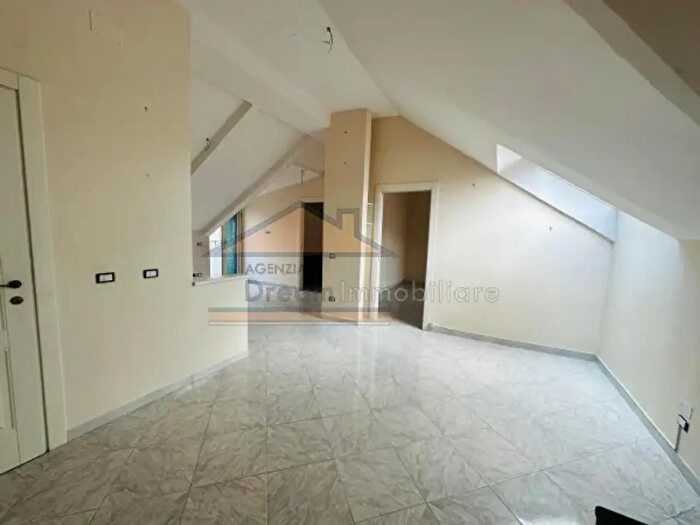 Casa trilocale in vendita in Via Magellano, Giugliano In Campania