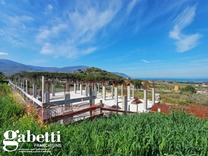 Casa con 12 locali in vendita in Case Nuove Malluzzo Snc, Patti