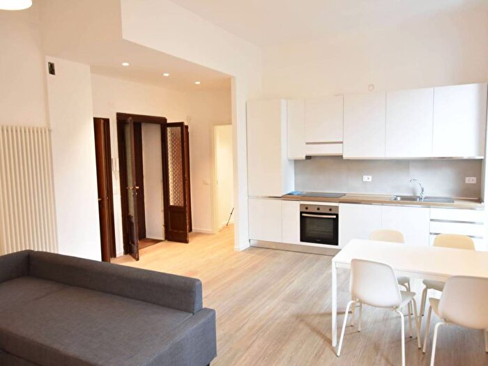 Appartamento bilocale in affitto in Piazza Prealpi, Certosa, Milano