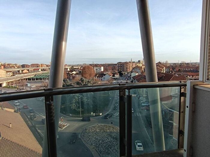 Appartamento quadrilocale in affitto in Via Peschiera, Mercato Santa Maria, Moncalieri