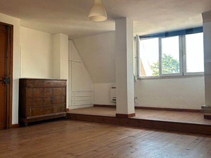 Casa trilocale in affitto in Via degli Orti della Farnesina, Vigna Clara Vigna Stelluti, Roma