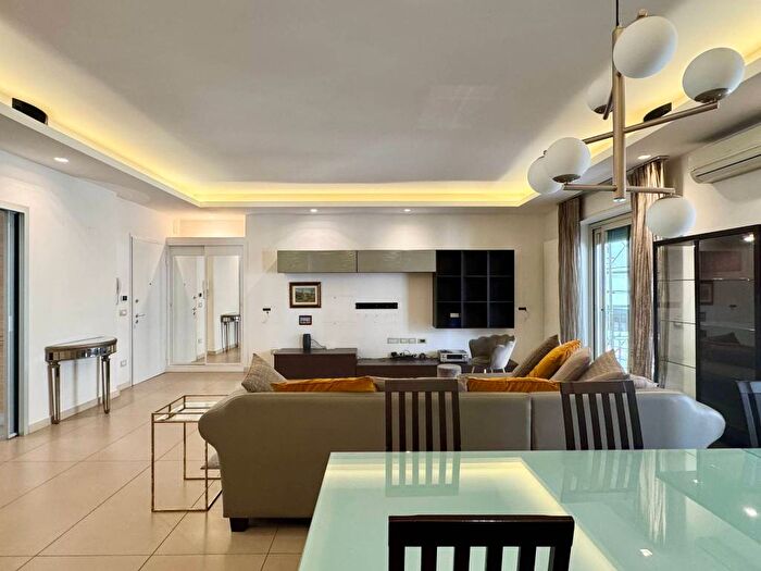 Appartamento con 5 locali in affitto in Corso Italia, Corso Italia Europa, Catania