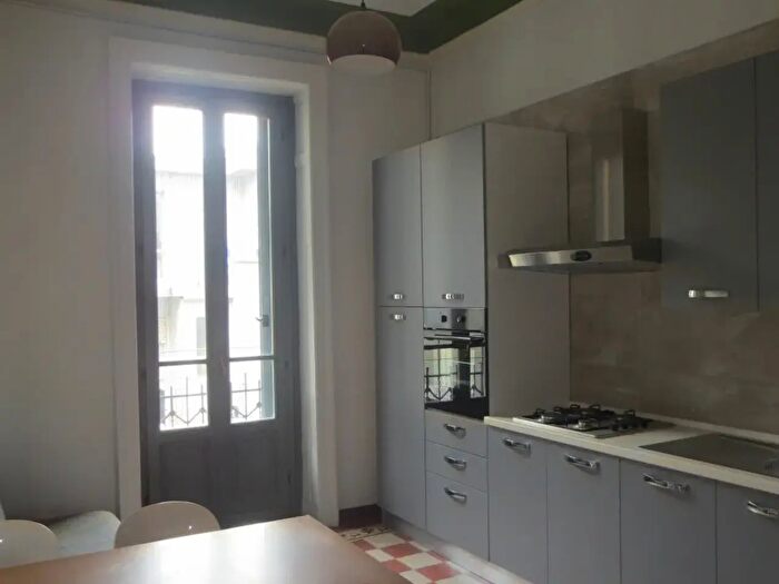 Appartamento trilocale in affitto in Piazza Aspromonte, Milano