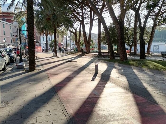 Appartamento quadrilocale in vendita in Centro, Sestri Levante