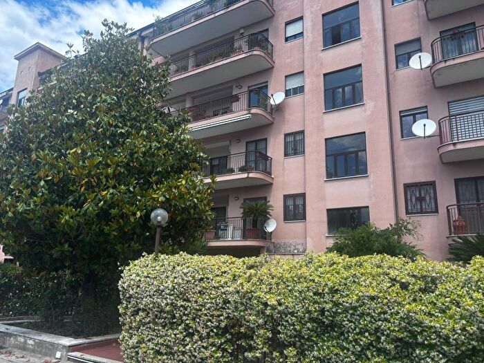Appartamento bilocale in affitto in Via Giorgio La Pira, Ospedale, Caserta
