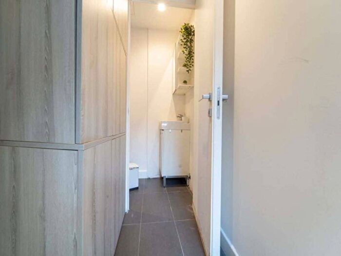 Appartamento bilocale in affitto in Via Giulio Romano, Porta Romana Medaglie dOro, Milano