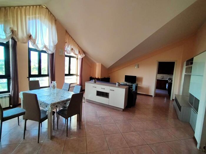Casa con 5 locali in affitto in Strada di Fontana di Polo, Gabelletta, Terni