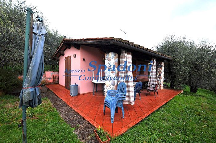 Casa monolocale in vendita in Buggiano
