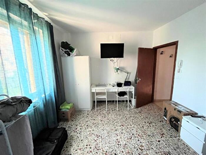 Appartamento con 5 locali in vendita in Urbino