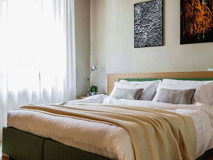 Appartamento trilocale in affitto in Via Ascanio Sforza, Ascanio Sforza, Milano