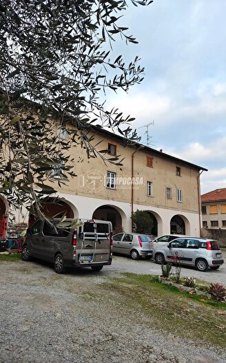 Appartamento bilocale in vendita in Vertemate Con Minoprio