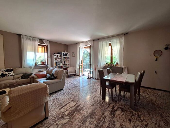 Appartamento con 6 locali in affitto in Via Palazzotto, Pino Torinese