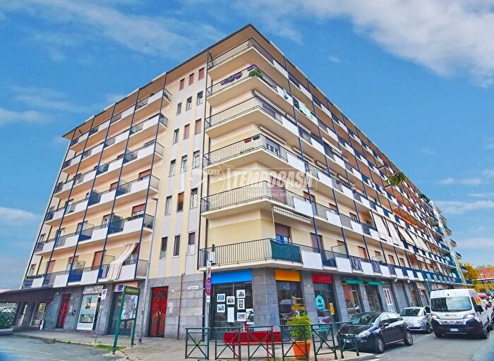 Appartamento trilocale in vendita in Via XX Settembre, Brandizzo