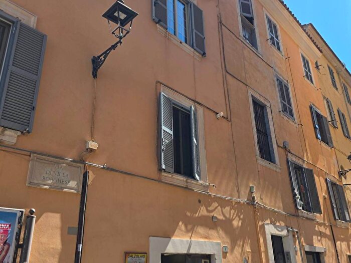 Appartamento bilocale in affitto in Via Giacomo Matteotti, Frascati