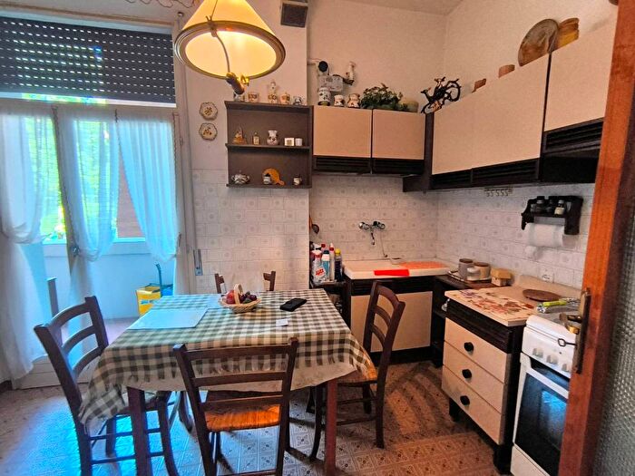 Appartamento con 5 locali in affitto in Via Camillo Mazza, Foro Boario, Ferrara