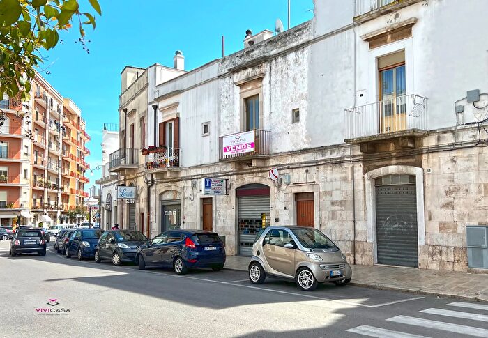 Appartamento bilocale in vendita in Via Margherita di Savoia Putignano, Putignano