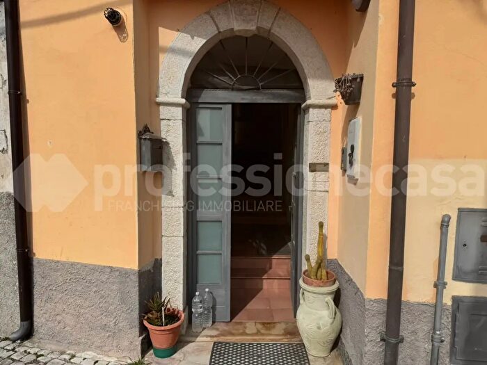 Casa con 9 locali in vendita in Corso Vittorio Emanuele, Forli' Del Sannio