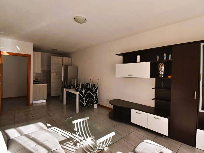 Appartamento trilocale in affitto in Via Settembre, Montegrosso, Montegrosso d'Asti