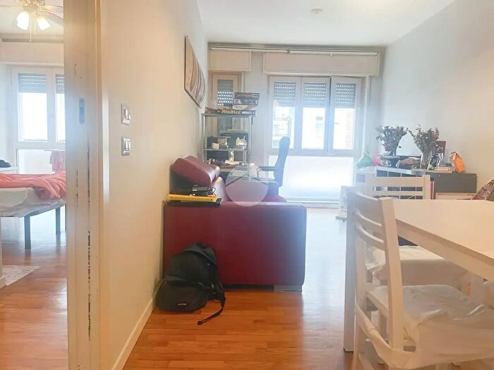 Appartamento bilocale in affitto in Via Vallazze, Milano