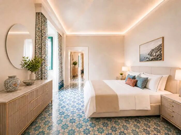 Appartamento con 6 locali in vendita in Via Pietro Capuano, Amalfi