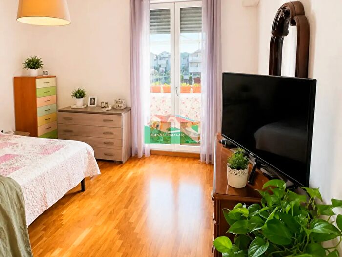 Appartamento con 5 locali in vendita in Via Dario Dradi, Ravenna