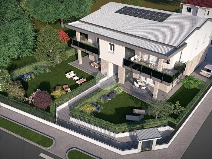 Appartamento quadrilocale in vendita in Via l Cadorna, Vimercate