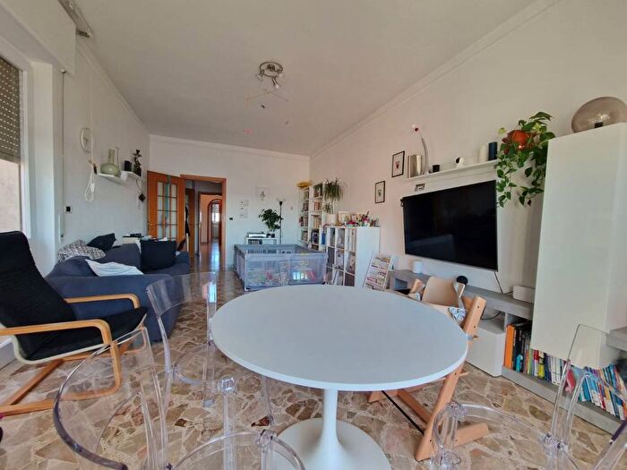 Appartamento con 5 locali in affitto in Via Luigi Guacci, Leuca, Lecce