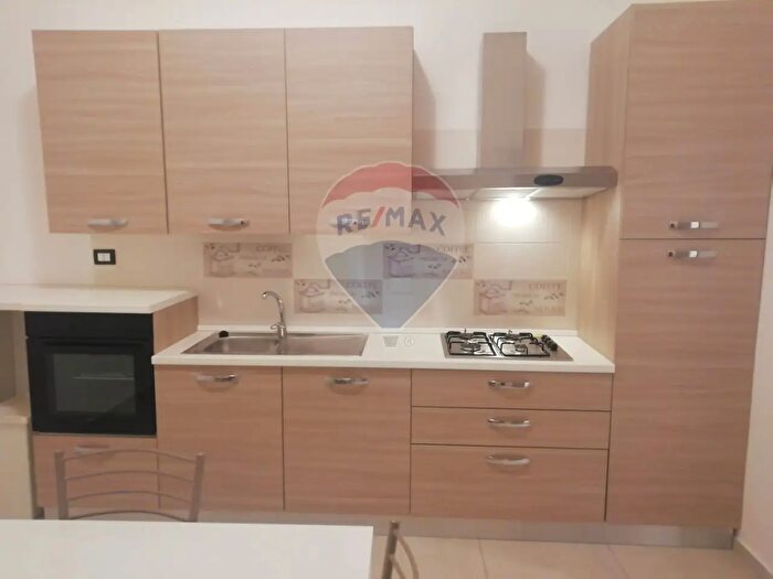 Appartamento trilocale in affitto in Genova