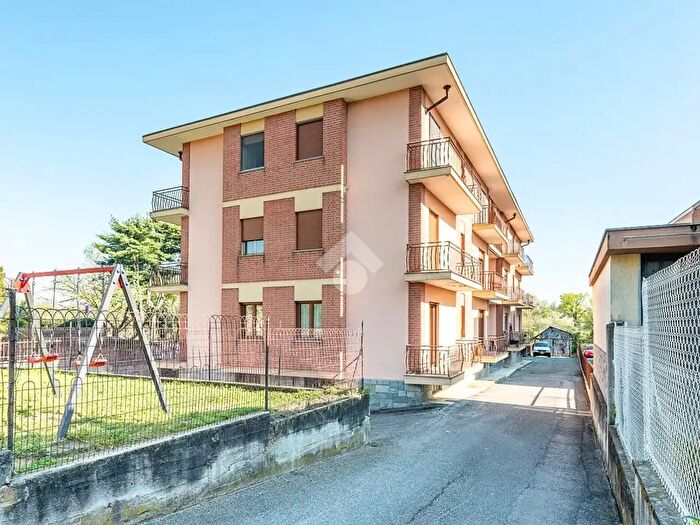 Appartamento con 5 locali in vendita in Via Alpignano, San Gillio