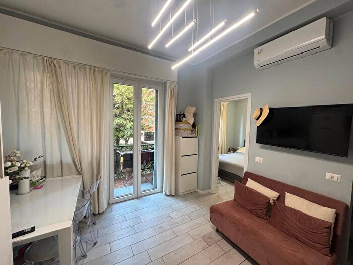 Appartamento bilocale in affitto in Via Padre Reginaldo Giuliani, Greco Segnano, Milano