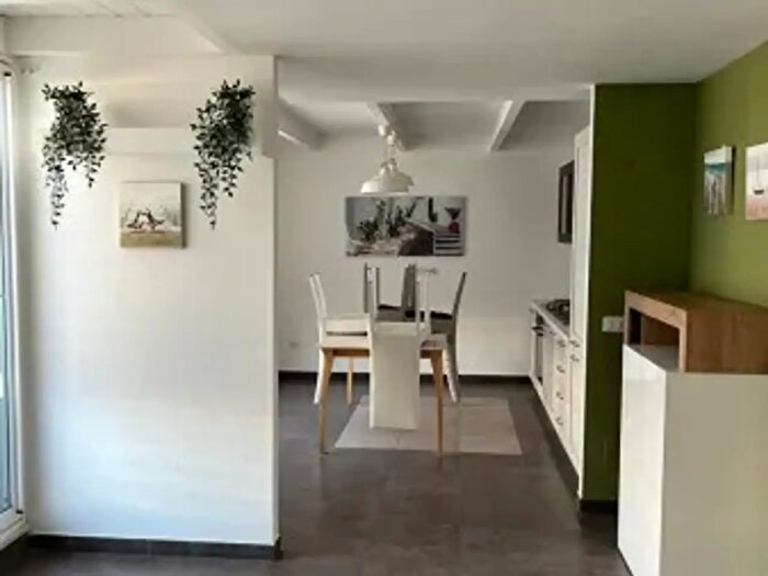 Appartamento trilocale in affitto in Modugno