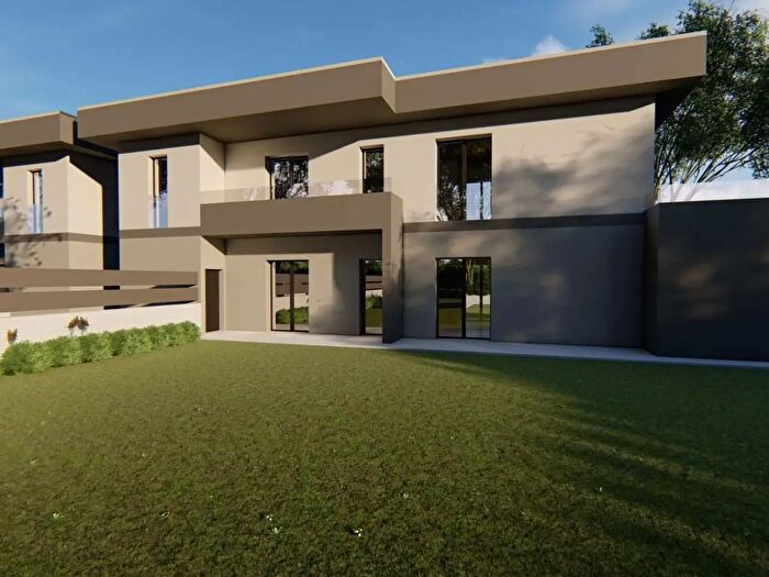 Appartamento trilocale in vendita in Via per Cuggiono Snc, Castano Primo