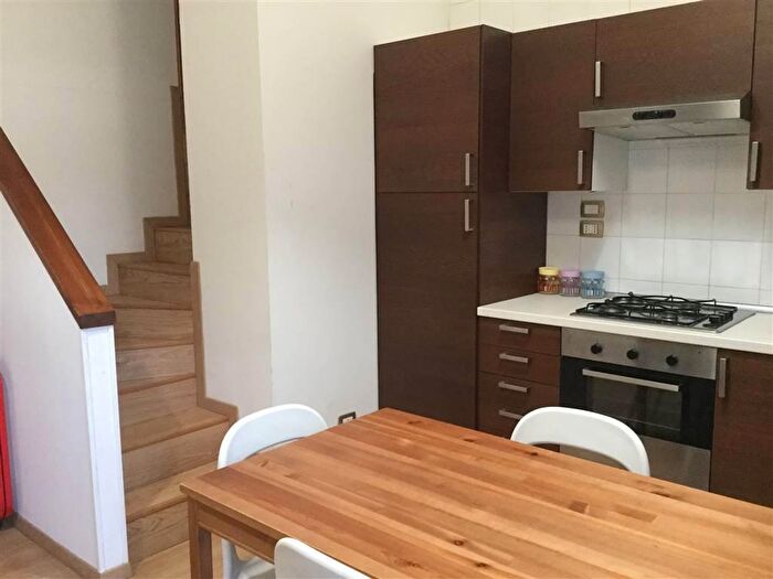 Appartamento trilocale in affitto in Ancona