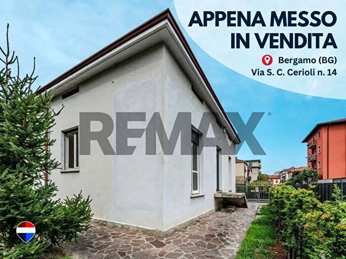 Casa trilocale in vendita in Via Cerioli Santa Costanza, Bergamo