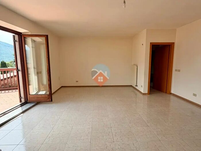 Appartamento trilocale in vendita in Via Marcello Berlanda, Isera