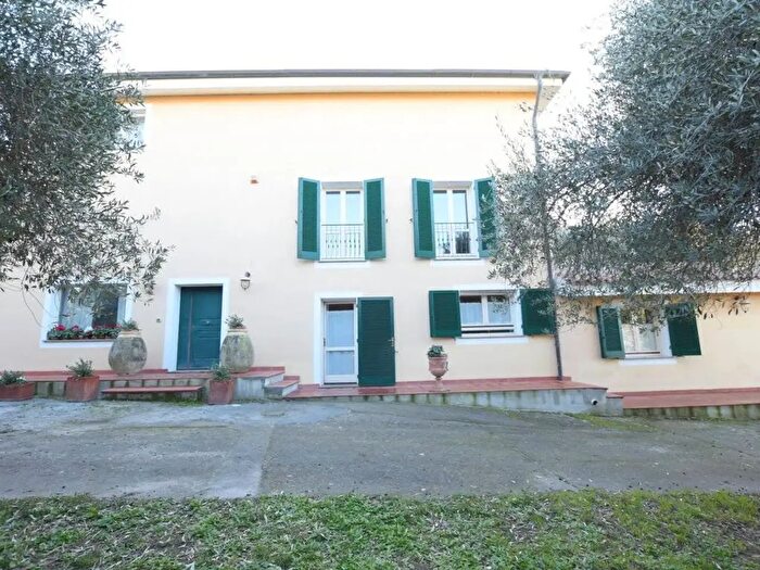 Casa con 7 locali in vendita in Strada Vicinale Taniga Malafede, Sassari