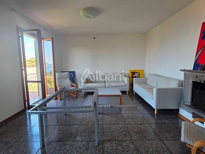 Appartamento quadrilocale in affitto in La Serra Tellaro, Lerici
